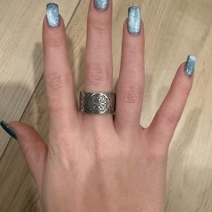 Brighton Ferrara ring.